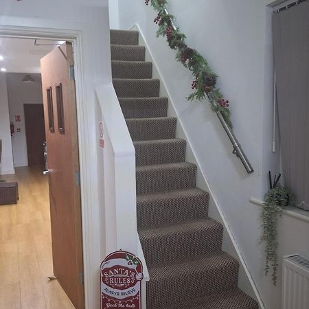 Heartland House, 7 Spacious Bedrooms Sleeps 4 Plus, Near Nec, Jlr,Bhx เบอร์มิงแฮม ภายนอก รูปภาพ