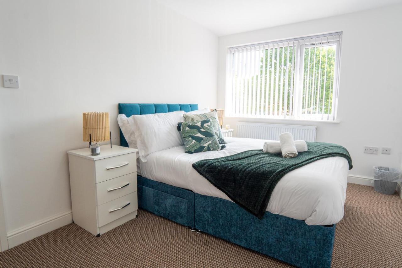 Heartland House, 7 Spacious Bedrooms Sleeps 4 Plus, Near Nec, Jlr,Bhx เบอร์มิงแฮม ภายนอก รูปภาพ