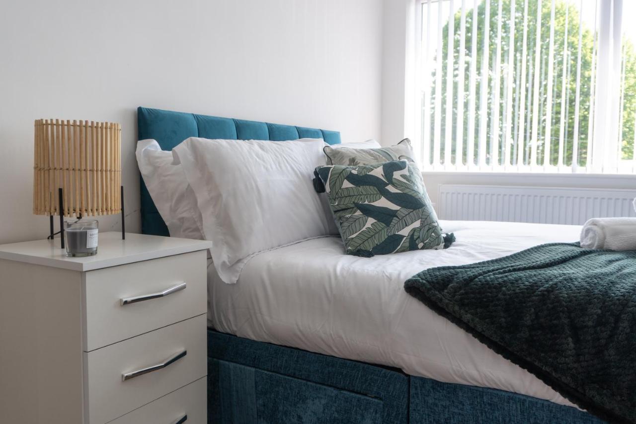 Heartland House, 7 Spacious Bedrooms Sleeps 4 Plus, Near Nec, Jlr,Bhx เบอร์มิงแฮม ภายนอก รูปภาพ