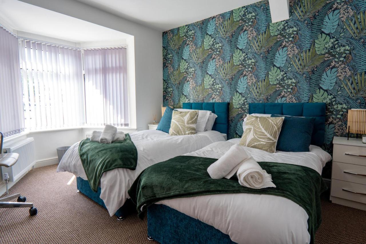 Heartland House, 7 Spacious Bedrooms Sleeps 4 Plus, Near Nec, Jlr,Bhx เบอร์มิงแฮม ภายนอก รูปภาพ